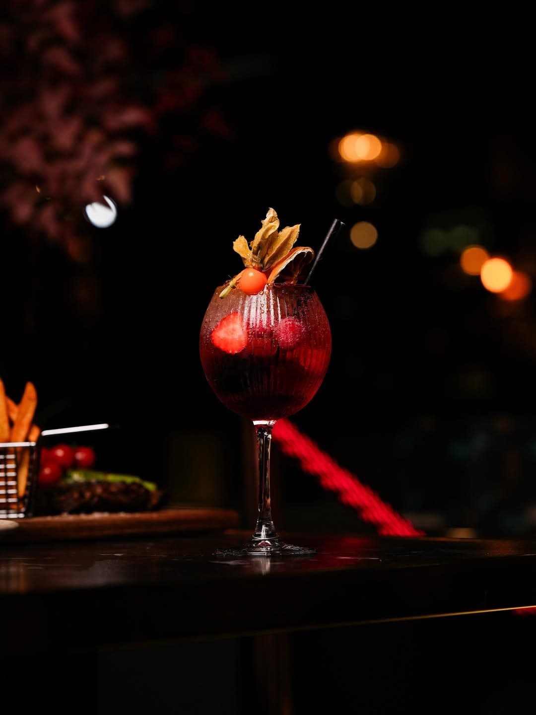 Premium dining presentation